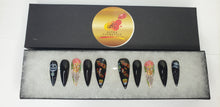Load image into Gallery viewer, 'Trick or Treat set' press on nail set